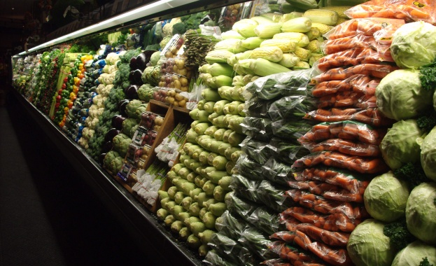 НСИ: Стоките и услугите – с 0,4% по-евтини през юни