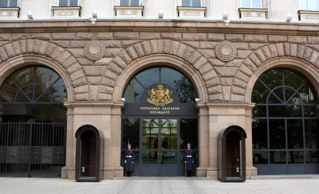 Само един помилван през първите шест месеца