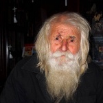 Дядо Добри 100 години гони дявола