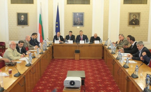 ББЦ въвежда данъчна ваканция 