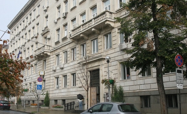 Сигнал за бомба в сградата на Столичната община прекъсна за кратко заседанието на СОС 