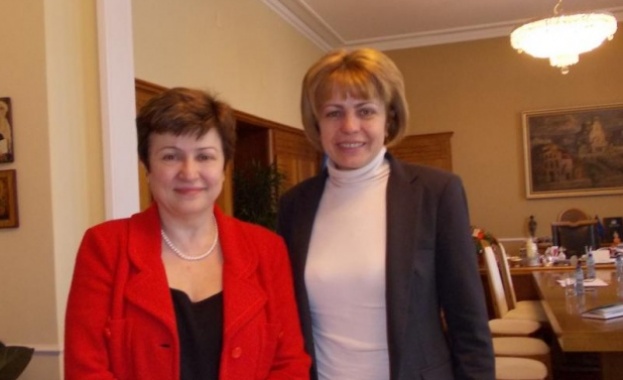 Най-популярните политически лица са жени