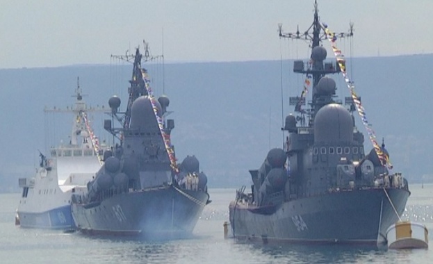 В Русия отбелязаха Деня на военноморския флот