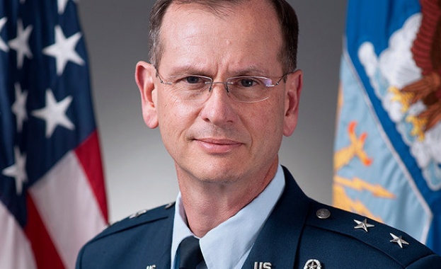 Американски военен координира действията на украинската армия в силовата операция в Новорусия