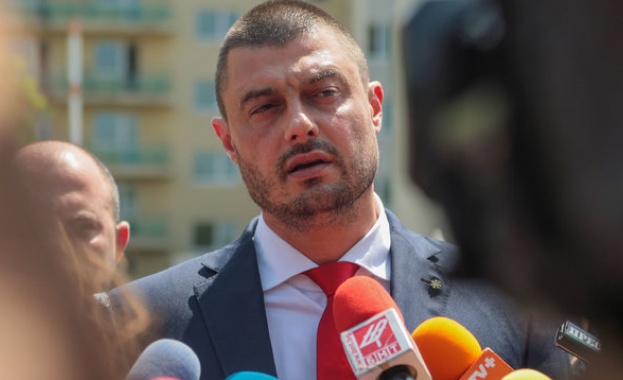 Бареков обеща да смъкне цената на тока, ако влезе в управлението 