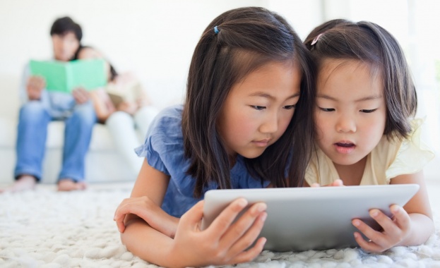 "Таблет" заменя типичните „мама" и „тати"