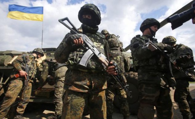 Украинските военни пребиват и ограбват свещеници в Югоизточна Украйна