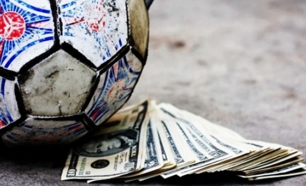 Спецакция срещу черното тото, разпитват футболисти