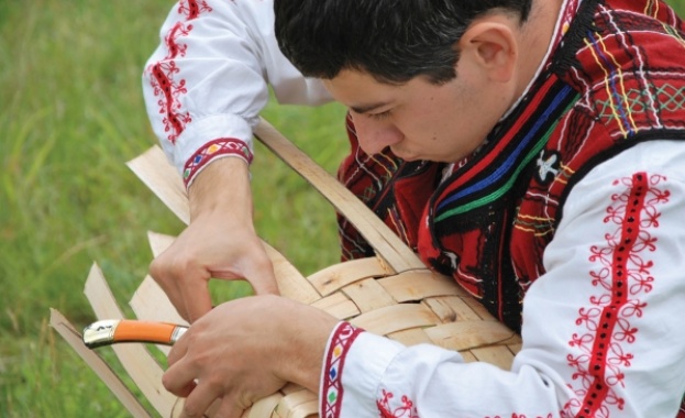 Възраждат един от забравените занаяти у нас
