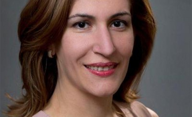 Ангелкова се срещна с новия еврокомисар по регионална политика