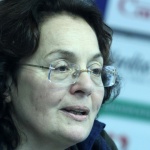 Румяна Коларова: Отказът от въвеждане на хартиена бюлетина ще донесе още по-големи щети