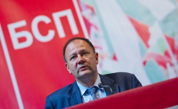 Михаил Миков се обяви срещу избора на членове на ВСС от квотата на НС 