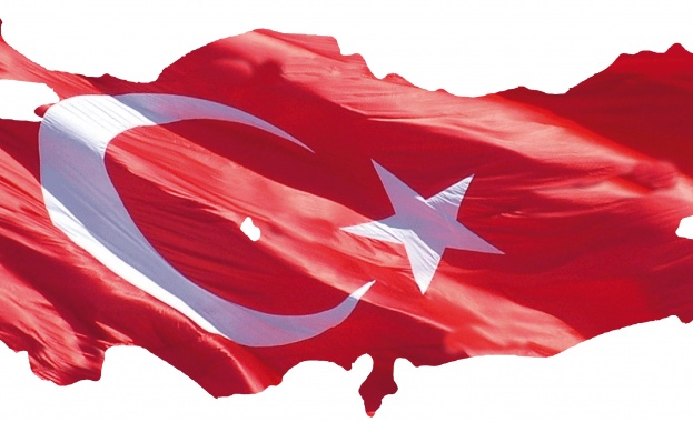 Масови уволнения в Турция