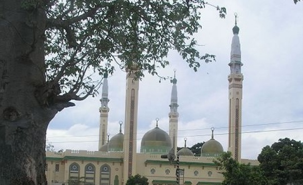 Гвинея затваря границата със Сиера Леоне и Либерия