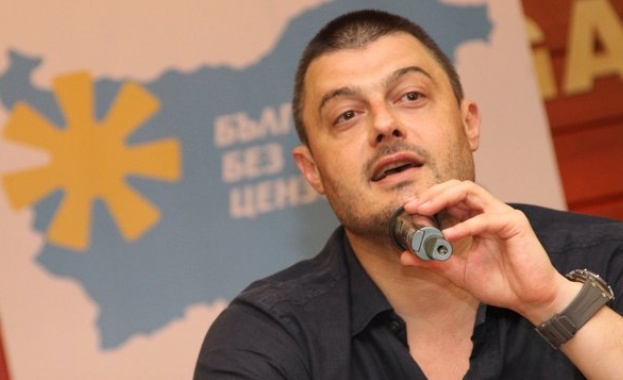 Бареков: Предпочитам да стискам ръцете на миньори, отколкото тези на протестиращите