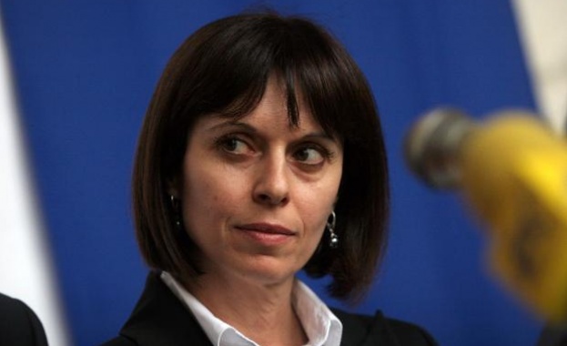 Медарова не иска да е министър