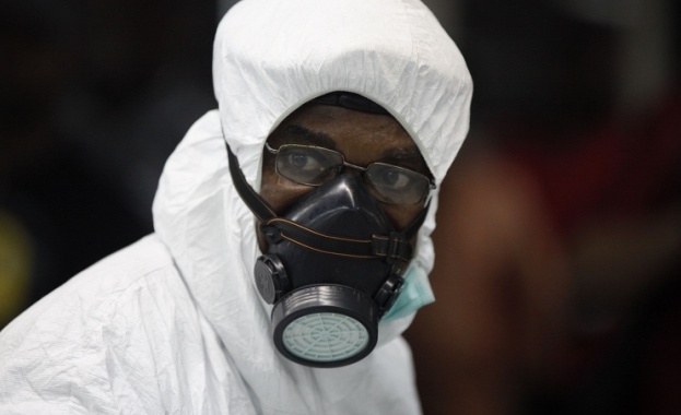 Жертвите на Ебола станаха 1 350 