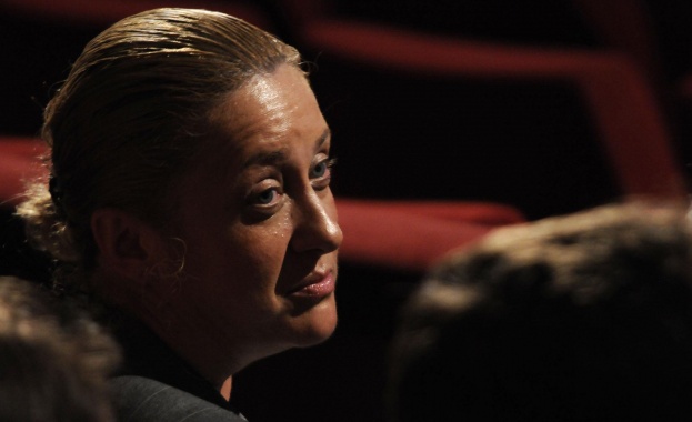 Съдът запорира дяловете на Венелина Гочева в разпространителска фирма