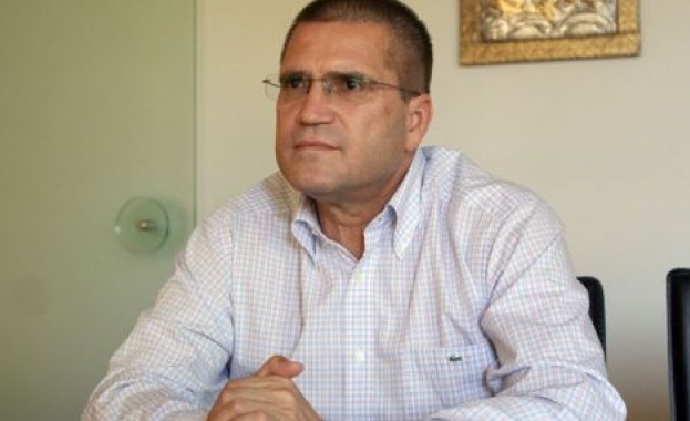 Цонев подкрепи плана на синдикатите за КТБ 