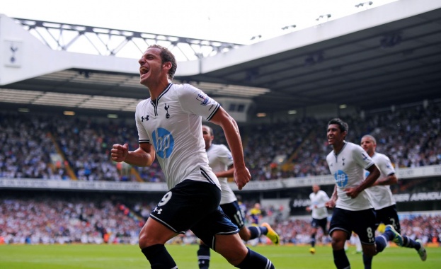 Масова чистка в Тотнъм - цял отбор играчи си тръгва