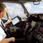 Българските пилоти на F-16 в САЩ впечатлиха своите инструктори