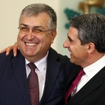 Близнашки, камикадзетата последни научават, че са ги пратили на сигурна смърт!