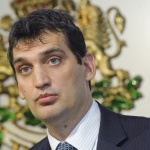 Васил Щонов: В дългосрочен план поскъпването на тока трябва да е плавно