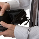 Абсурди: Ресторантьор получи помощ от държавата, след два дни - НАП му я взе