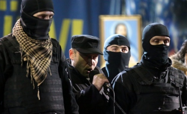 Членове на организацията Десен сектор (екстремистка организация, забранена в Русия)