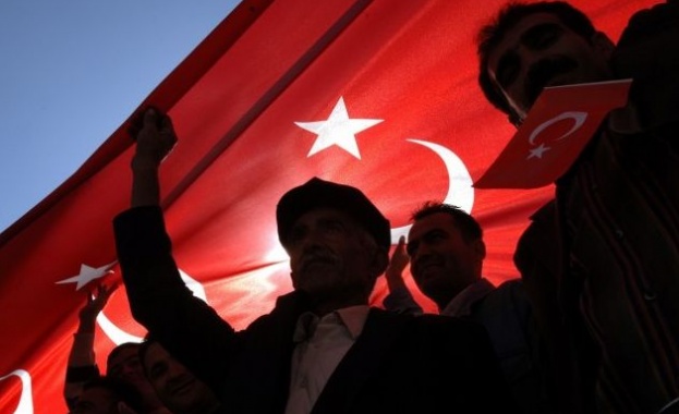Безвизов режим за турците в ЕС при сделка за бежанците