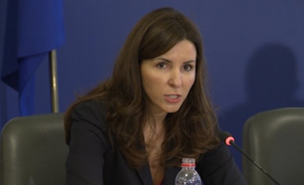 Цанова: България може да загуби до 130 млн. евро по рисковите европрограми