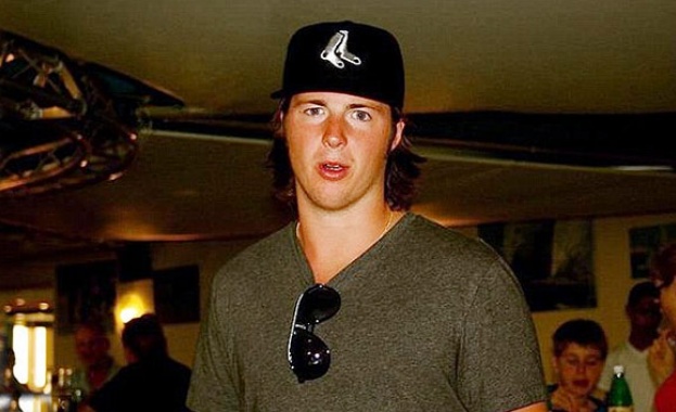 Човекът, популяризирал Ice Bucket Challenge, се удави  