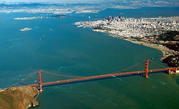 Разпръснаха праха на Робин Уилямс над залива на Сан Франциско