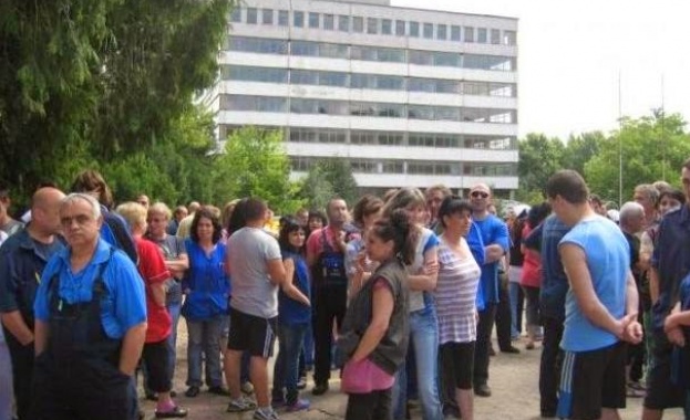 Проверяват "Аркус" за забавени заплати 