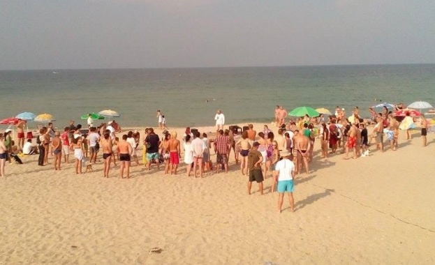 Решават съдбата на плаж „Корал”