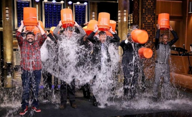 Забраниха на американските дипломати да се заливат с ледена вода