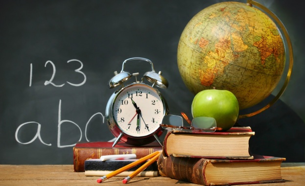 Допълнителни 15 4 млн лв ще получат училищата и детските градини