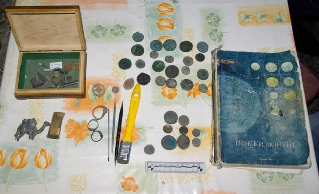 Четирима са задържани в момент на незаконни археологически разкопки