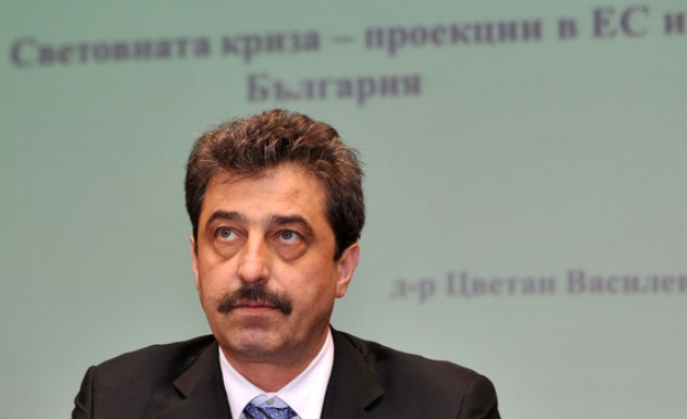 Цветан Василев за "мръсната игра на държавата под диктовката на ликвидаторите"