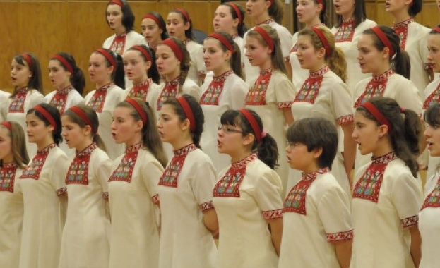 „Холдинг БДЖ” ЕАД ще осигури пътуването от София до Варна и обратно на участниците в Детския радиохор на БНР