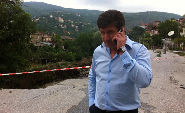 Правителството отпусна пари за щетите в Храбрино и Първенец