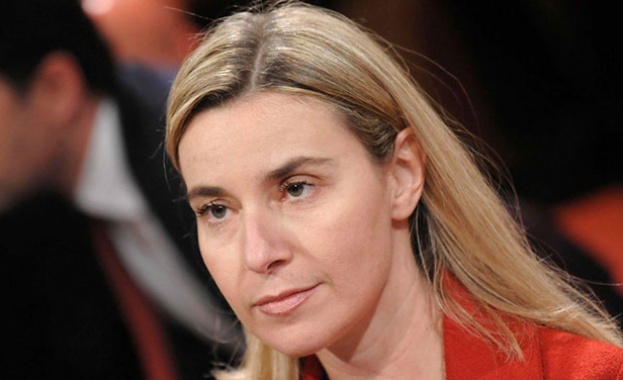 "Файненшъл таймс": Федерика Могерини, а не Кристалина Георгиева