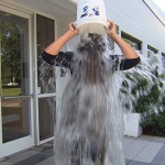 Ice Bucket Challenge събра над 94 млн. долара 