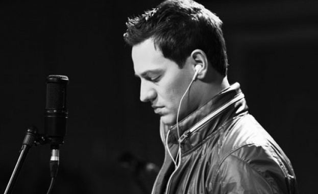 Орлин Павлов изпя "Happy Birthday" за вокала Оne Direction