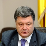 Порошенко залага на войната