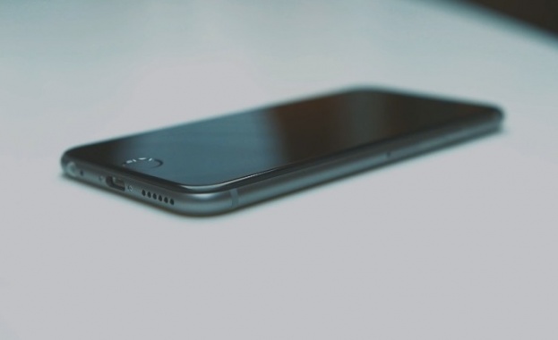 Уникално видео представя iPhone 6 седмица преди официалното му представяне