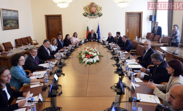 Четири експертни групи ще работят за минимизиране на финансовите санкции по оперативните програми