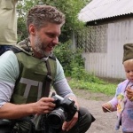 Журналистът Андрей Стенин е загинал при нападение на украинската армия 