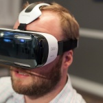 Samsung представи очилата за виртуална реалност Gear VR