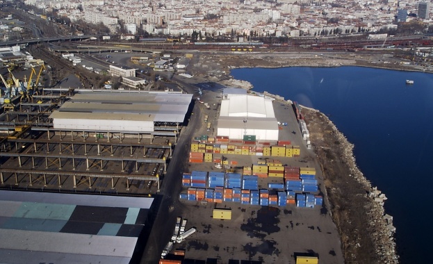 Създадени са условия за увеличаване на капацитета на пристанище Бургас